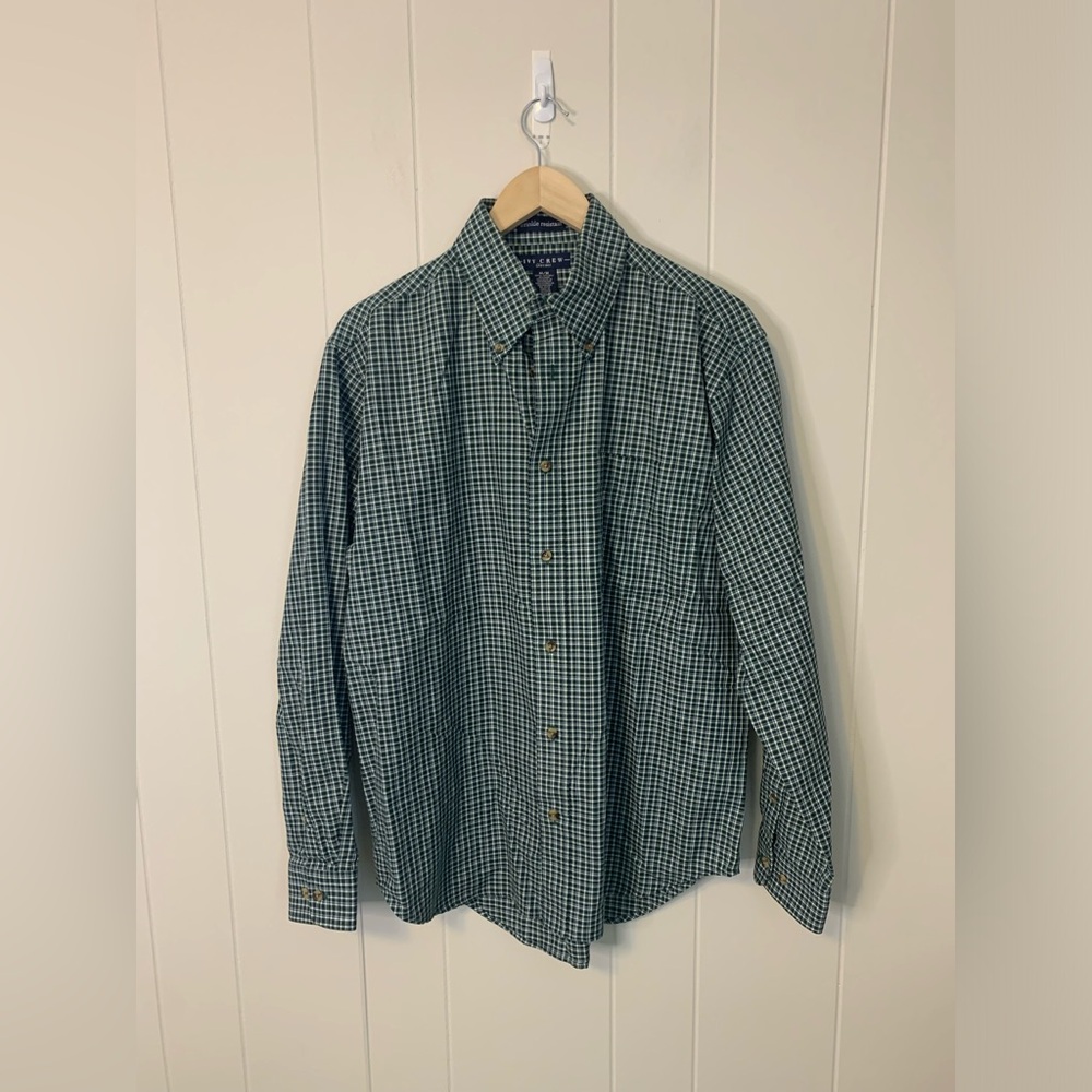 Ivy Crew Green Checkered Button Down Size Medium